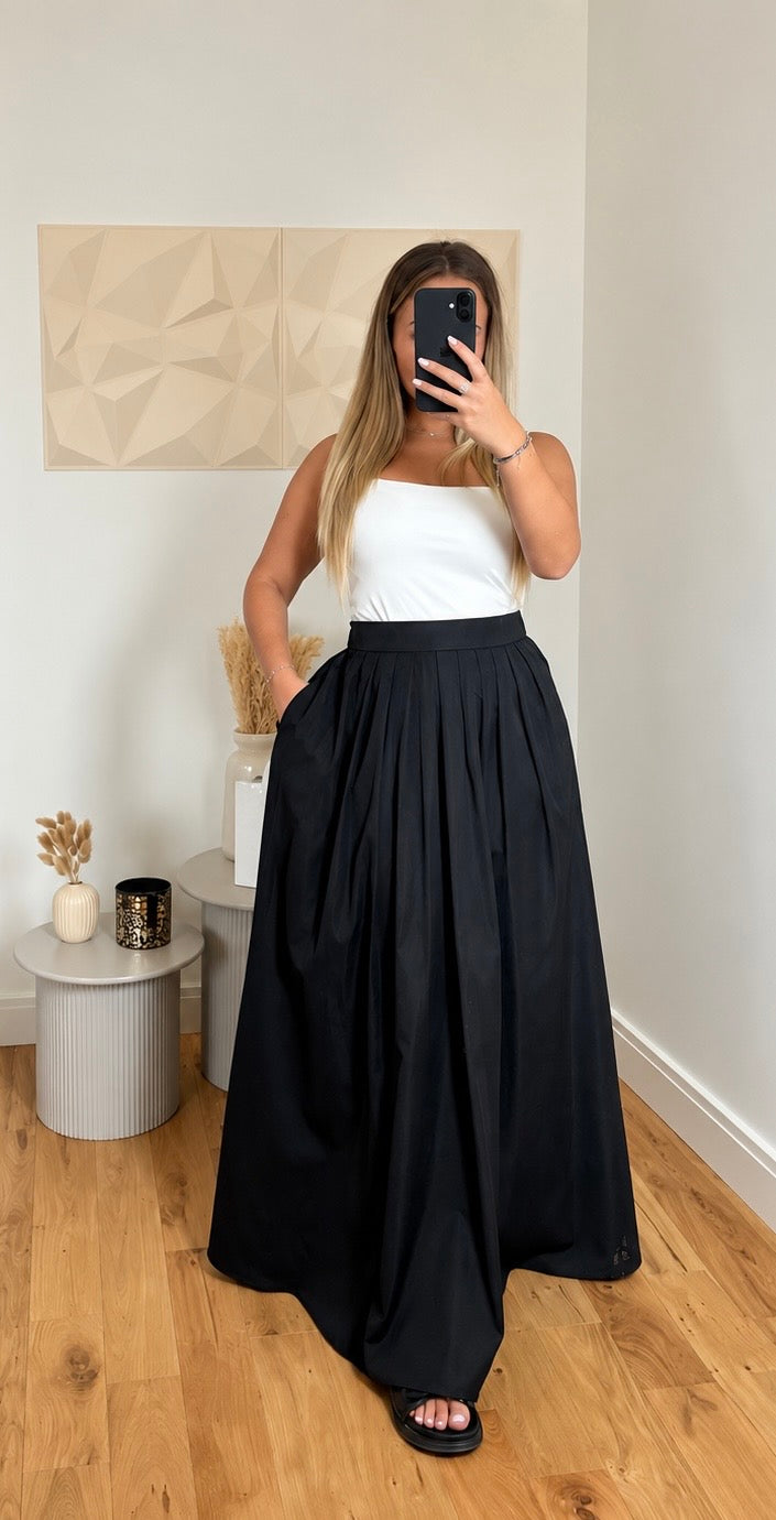 Jupe noire taille plissée